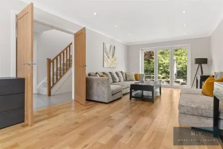 Hillside Road, Coulsdon, photo 2