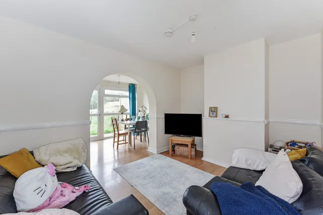 Stanmore Lane, SO22, photo 3