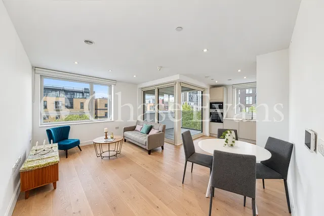 Walworth Road, Elephant & Castle, SE17, photo 1