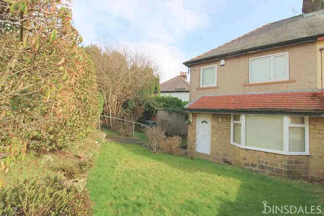 Lingwood Avenue, Bradford BD8 9PR, photo 1