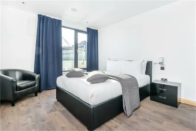 Fulton Road, Wembley, HA9, photo 1