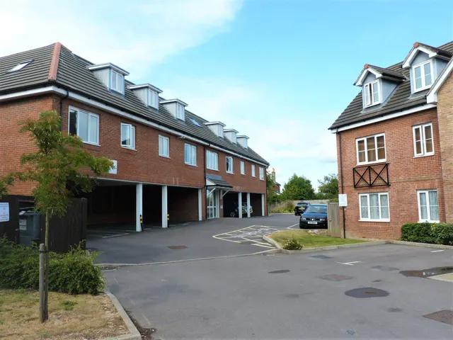 Middleton Mews, Park Gate, SO31, photo 1