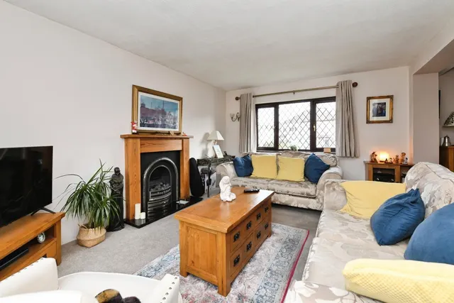 Photo 2 — Westwood Avenue, Brentwood, Essex, CM14