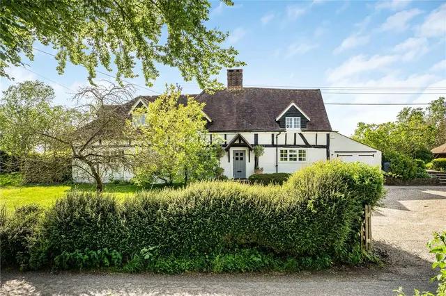 West Harting, Petersfield, West Sussex, GU31 5NT, photo 1