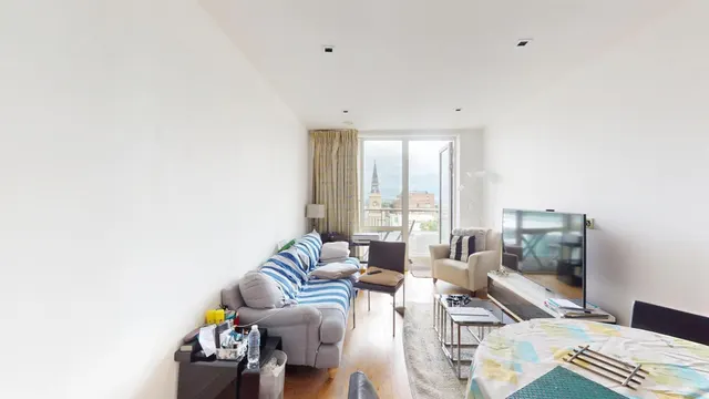 Longfield Avenue, London, W5, photo 3