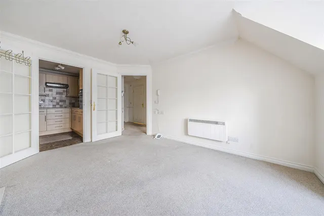 East Street, Hythe, CT21, photo 3