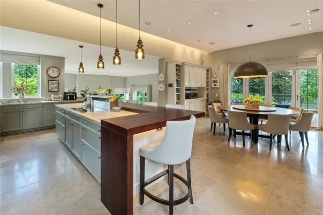 Summerhill Road, Prestbury, SK10, photo 2