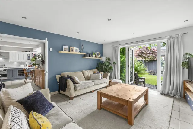 Limmer Lane, High Wycombe, HP12, photo 3