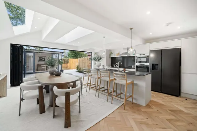 Verdun Road, Barnes, London, SW13 9AX, photo 1