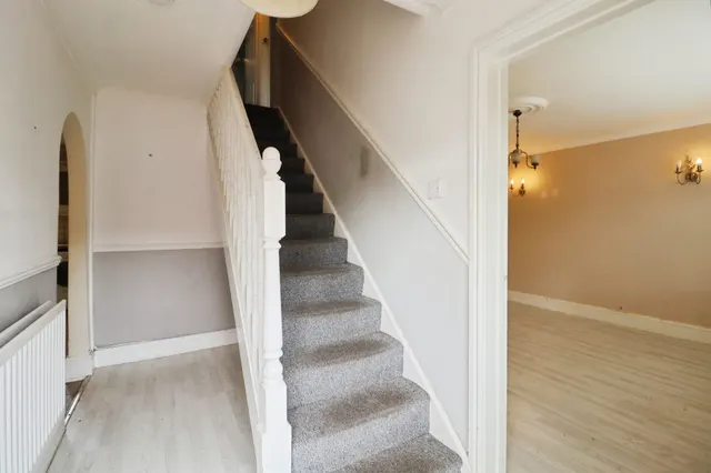 Taunton Avenue, Cardiff, CF3, photo 2