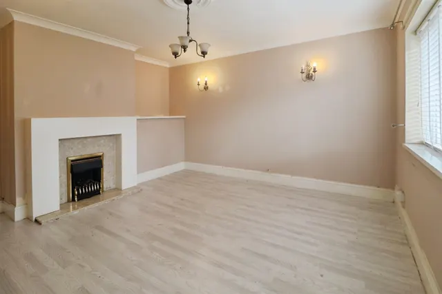 Taunton Avenue, Cardiff, CF3, photo 3