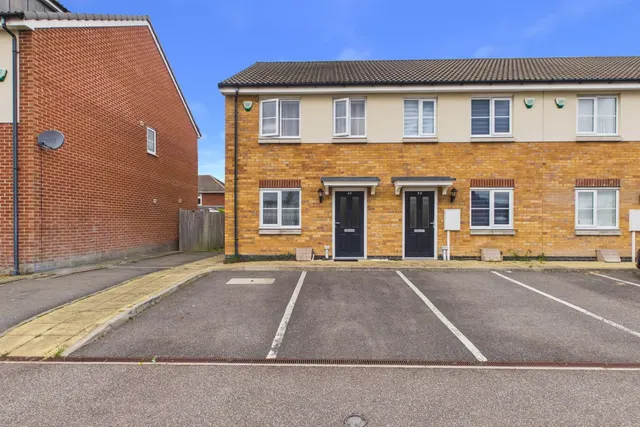 McLaren Gardens, Spalding, PE11, photo 1