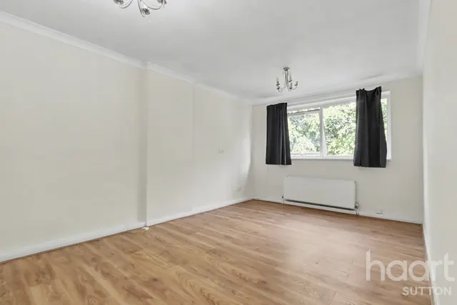Onslow Gardens, SM6, photo 1