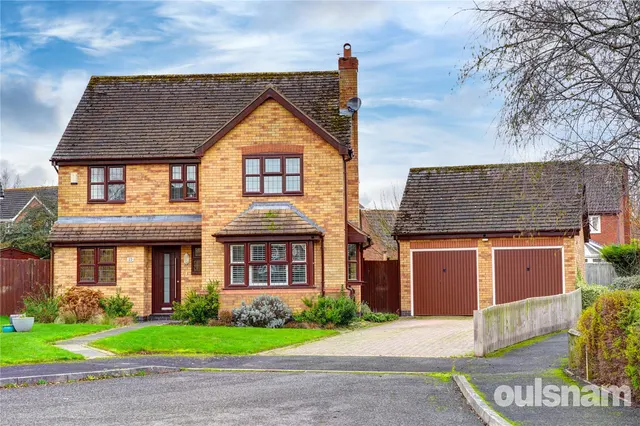 Dugard Way, Droitwich, Worcestershire, WR9 8UX, photo 1