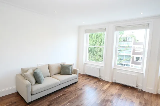 Castletown Road, London, W14, photo 2