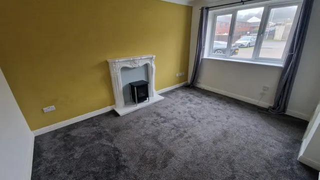 Bryans Way, Littleworth, WS12, photo 3