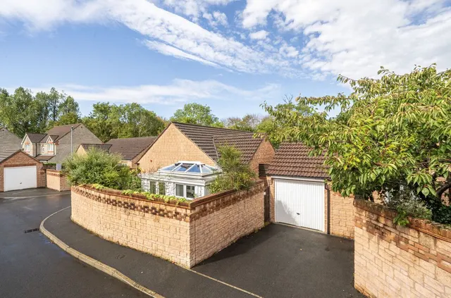 Fowen Close, Street, BA16, photo 2