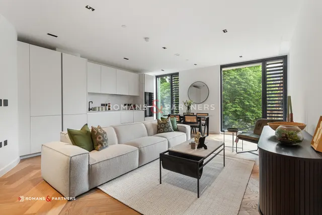 Cluny Mews, Earls Court, SW5, photo 1