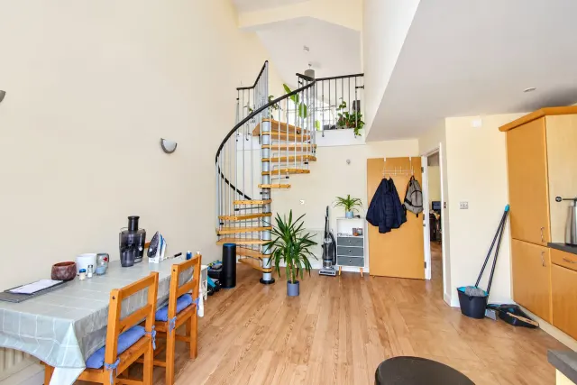 Malt House Place, Romford, RM1, photo 2