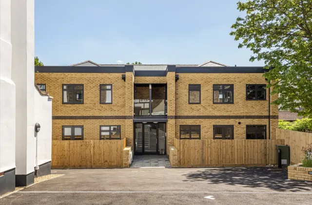 Kingswood Road, Penge, SE20, photo 1
