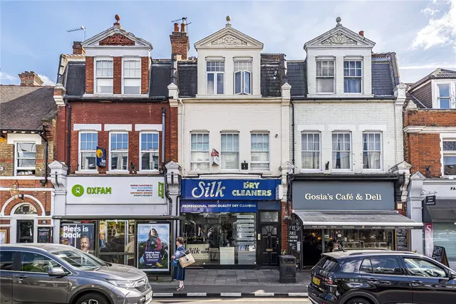 Broad Street, Teddington, TW11 8QY, photo 1