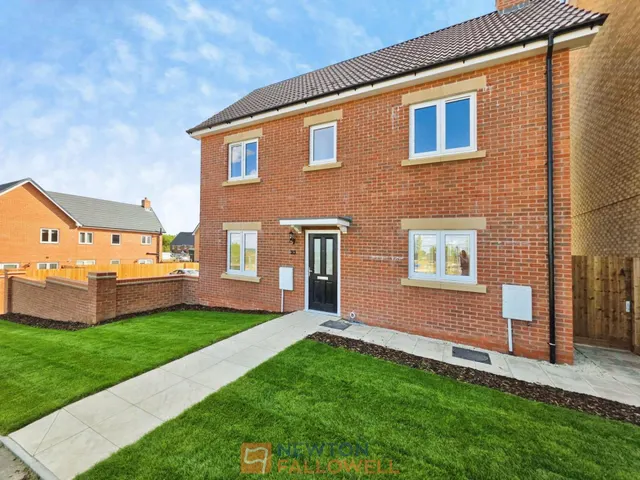 Maypole Road, NG19, photo 1