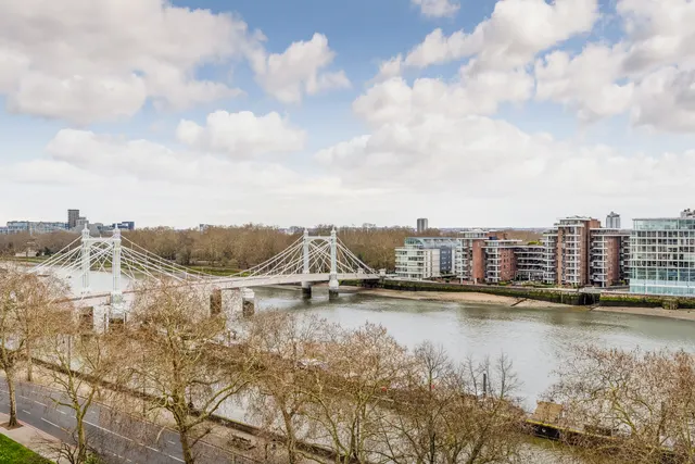 Photo 3 — Cheyne Walk, Chelsea, London