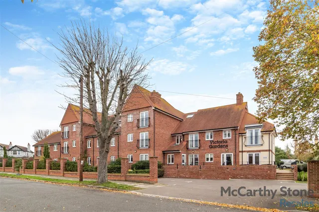 Hadleigh Road, Frinton-On-Sea, CO13, photo 1