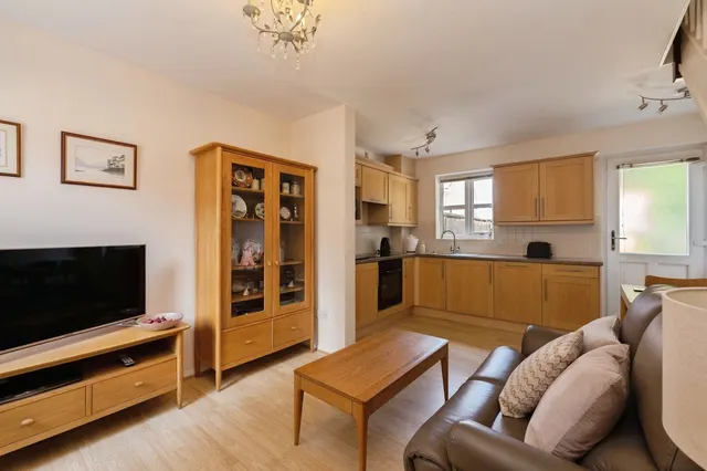 Photo 2 — Coxbridge Court, Billericay, Essex, CM12