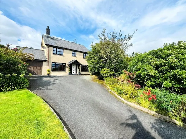 Pentrefelin, Criccieth, LL52, photo 1