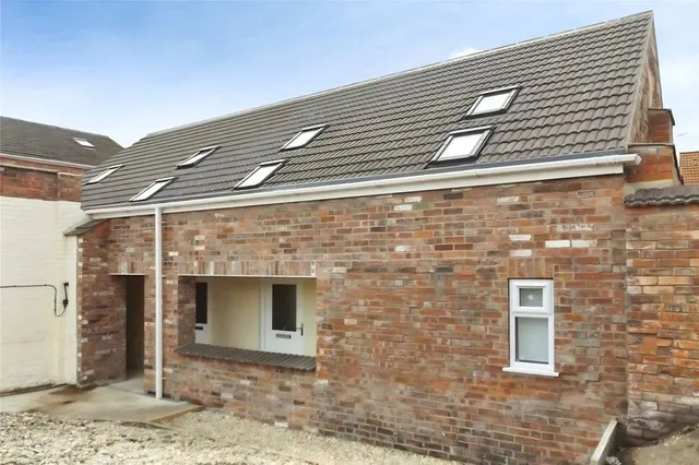 Woodburn Place, Lincoln, LN5, photo 1