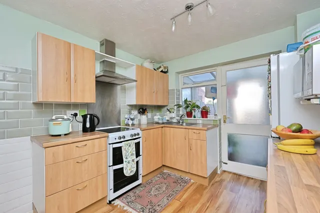 Woodside Road, Norwich, NR7, photo 2