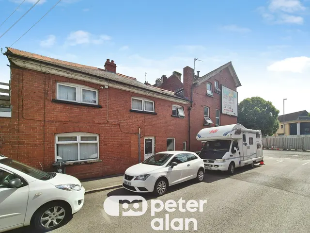 Cardiff Road, Newport, NP20, photo 1