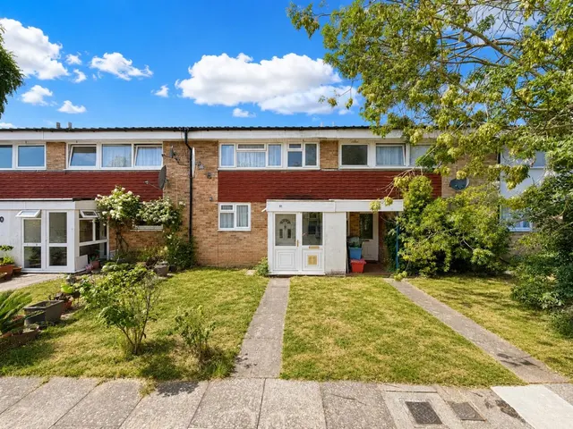 bed House, Terraced For SaleWheatlands, TW5, photo 3