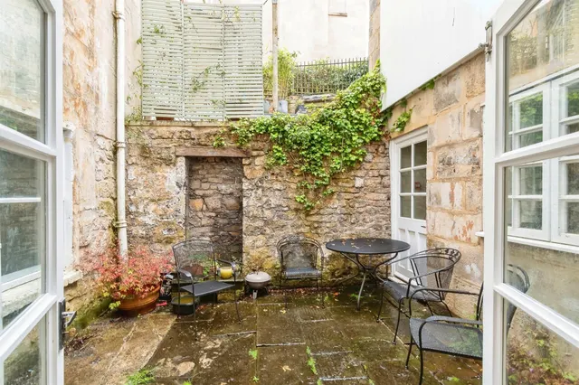 Vineyards, Bath, BA1, photo 3