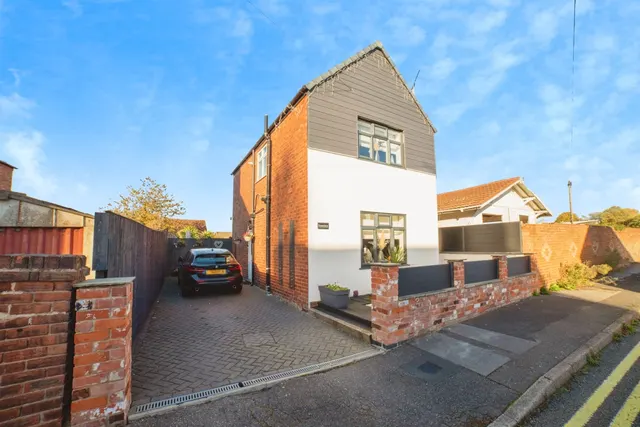 Festus Street, Kirkby-In-Ashfield, NG17, photo 1