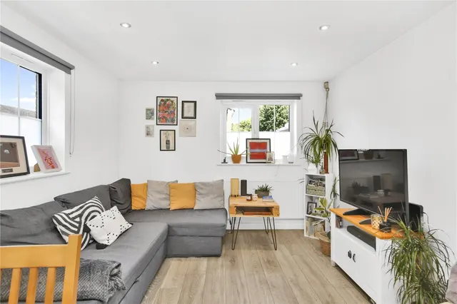 Alpine Grove, London, E9, photo 1