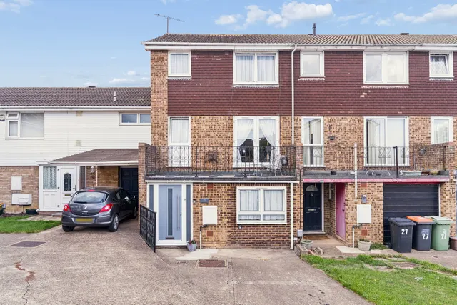 Beale Street, Dunstable, LU6, photo 1