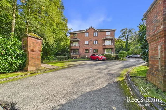 Kings Manor, Belfast, BT5, photo 1