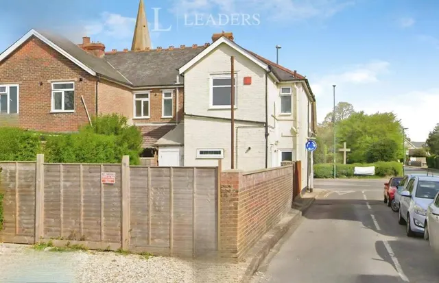 Main Road, Southbourne, PO10, photo 1