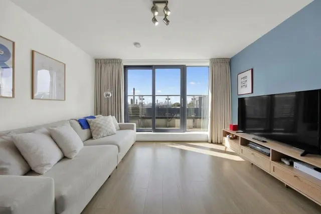 Festubert Place, London, E3, photo 1