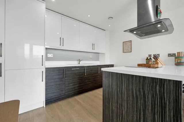 Festubert Place, London, E3, photo 2