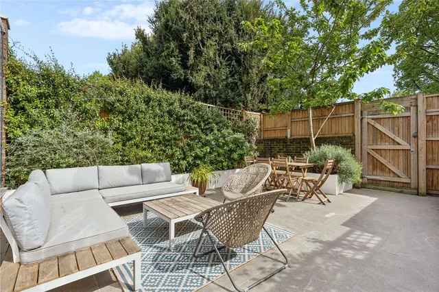 Hornby Close, Swiss Cottage, London, NW3 3JL, photo 1
