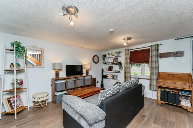 Brunswick Road, Buckley, CH7, photo 3