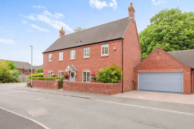 Mellor Drive, Alrewas, photo 1
