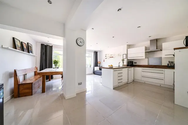 Southfields, Boxford, RG20, photo 1