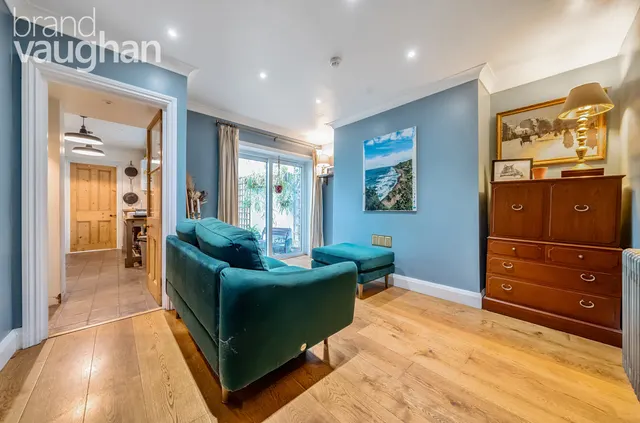 Burlington Street, Brighton, BN2, photo 2