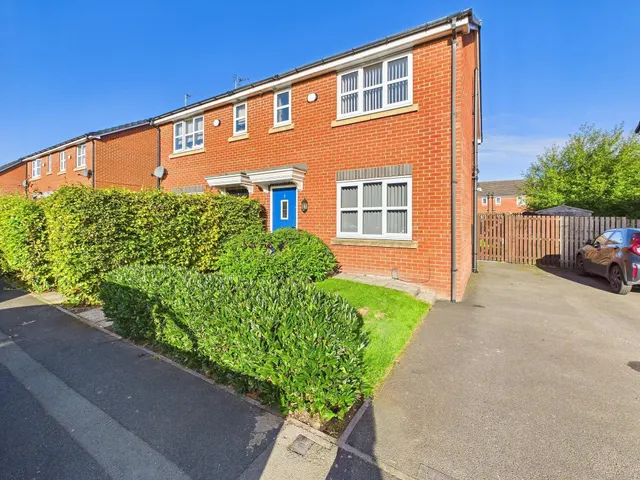 Laurel Street, Wigan, WN5, photo 1