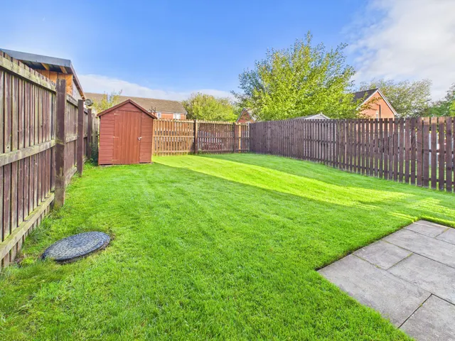 Laurel Street, Wigan, WN5, photo 2