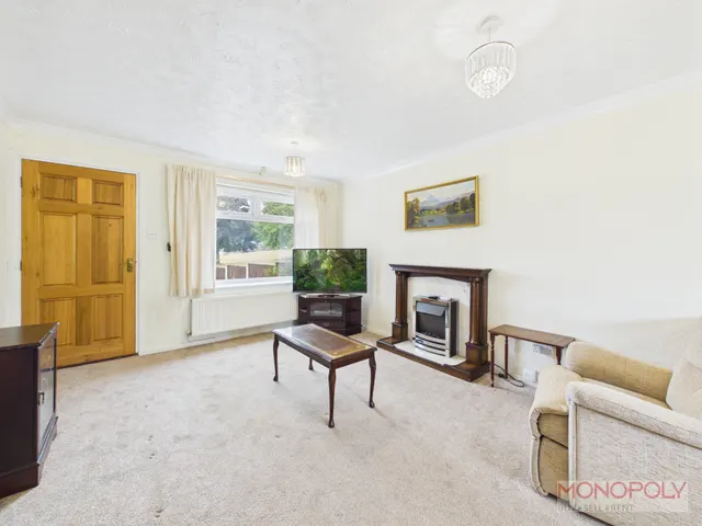 Ferndale Rise, Gwersyllt, LL11, photo 3